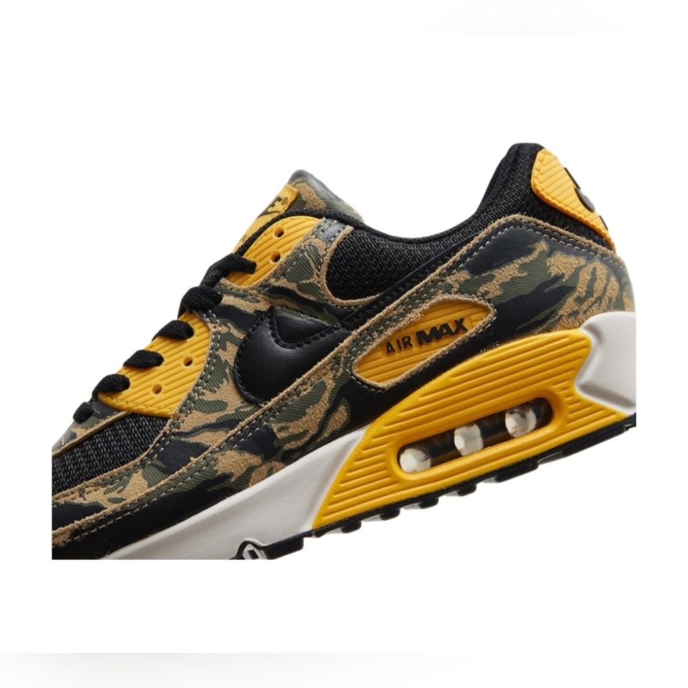 Nike Air Max 90 Premium IF1721-001 Black/University Gold/Parachute Beige Men 8.5 - Picture 5 of 12